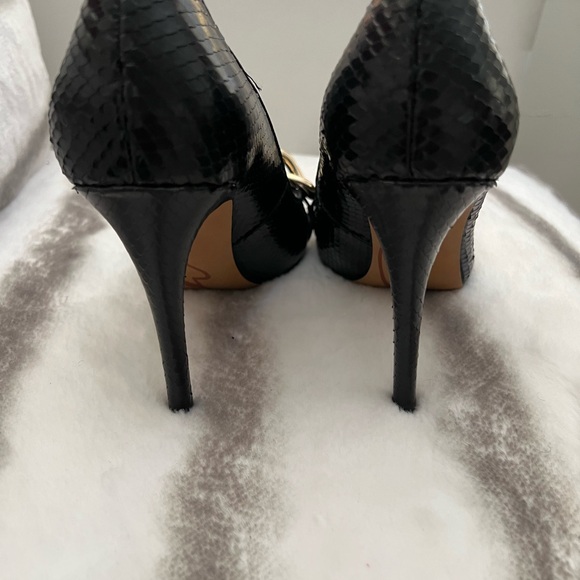 Karl Lagerfeld Paris - snakeskin print leather pumps - Picture 5 of 9